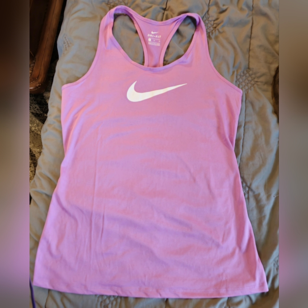Nike Size M, Lilac, Dri-Fit Athletic Tank Top NWOT